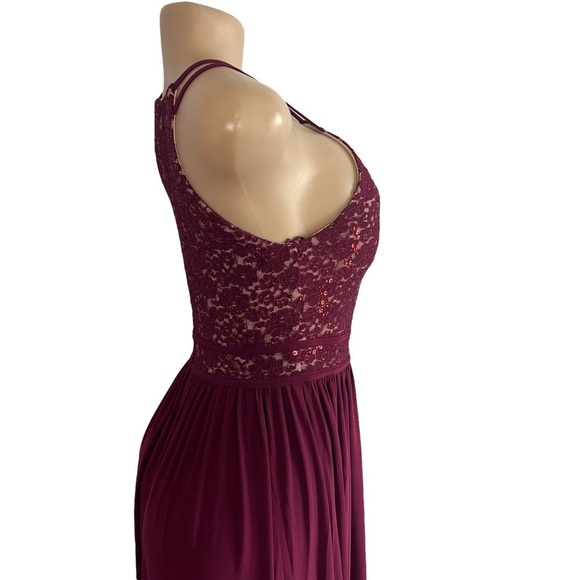 3/$30 🍂 R&M Richards Burgundy Midi Dress - Picture 5 of 9